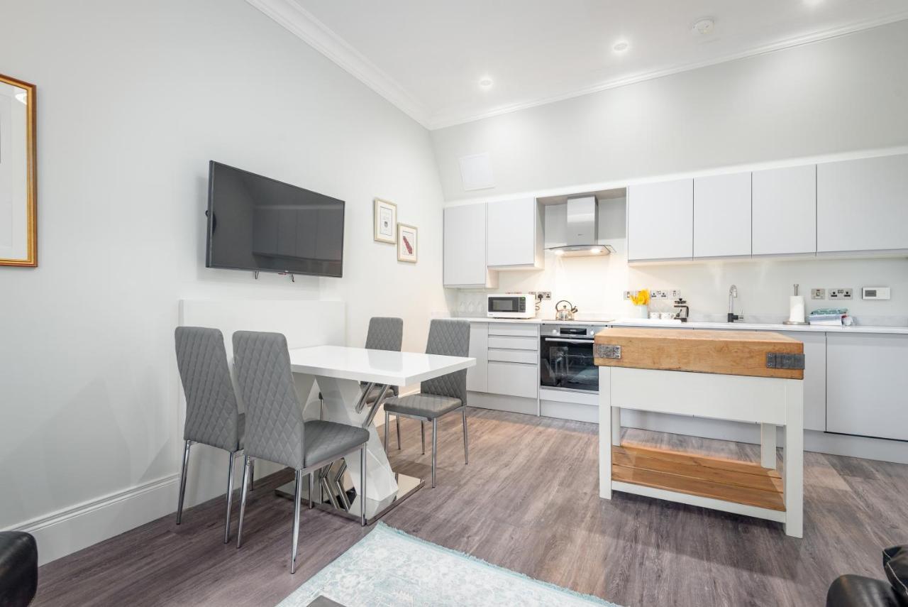 South Street Luxury Apartment * Central * Sleeps 4 St Andrews Zewnętrze zdjęcie